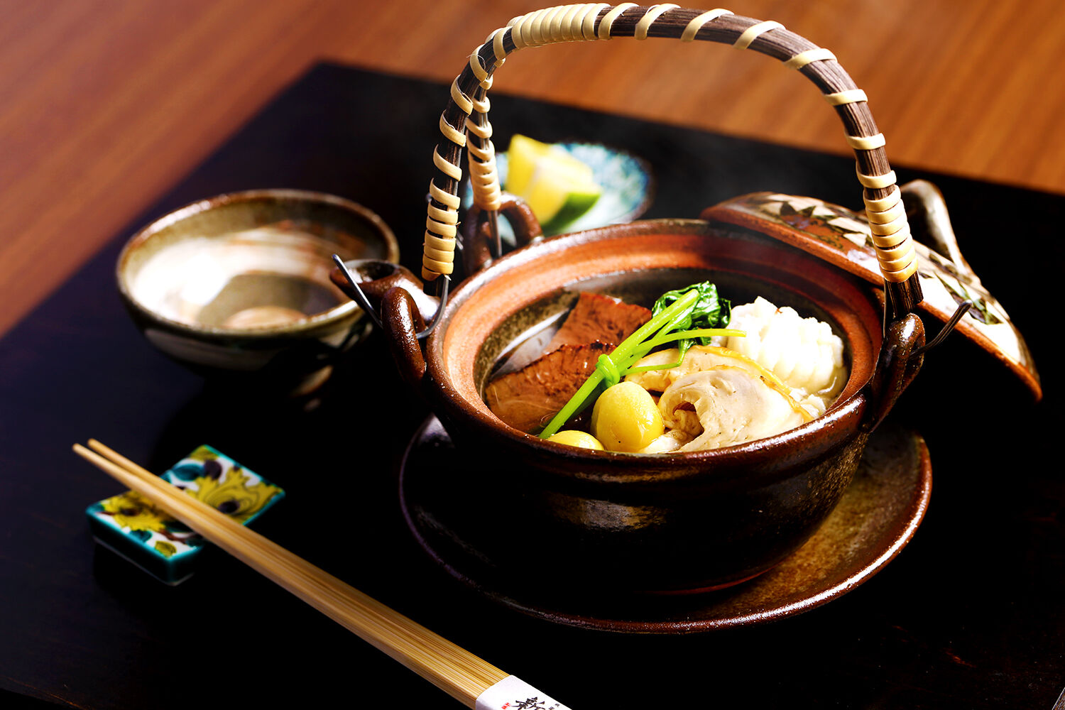 祇園肉亭土瓶蒸し