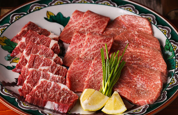 京都　祇園京町屋で『贅を尽くした』高級炭火焼肉コース｜焼肉牛匠新